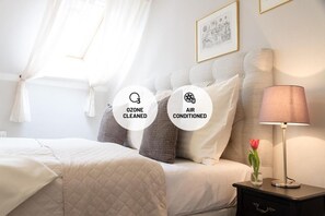Unclassified image, 2 of 19, button - Boutique Hotel U Solnv Brv Ny (České Budějovice)