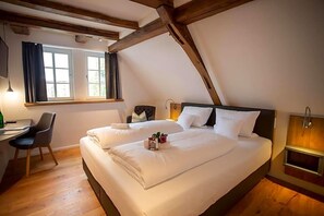 Unclassified image, 2 of 48, button - Altstadthotel Treysa (Schwalmstadt)