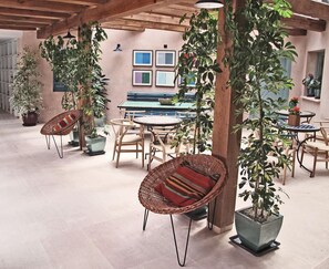 Unclassified image, 3 of 43, button - Hotel Ayllon (Ayllon)