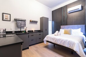Room - Thena Hotel - Chic and Cozy Studio (Philadelphia)