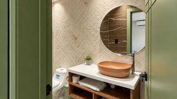 Shower, towels, soap, toilet paper