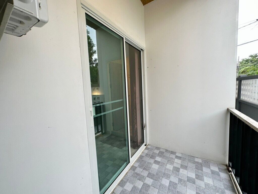 Camera Deluxe, 2 letti singoli, balcone | Dettaglio esterni
