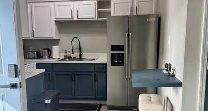 Luxury FULL Apartment - Pine Bluff Arkansas