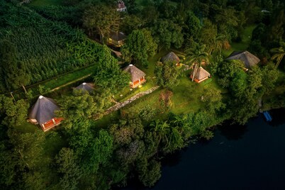 bahundu Safari Lodge