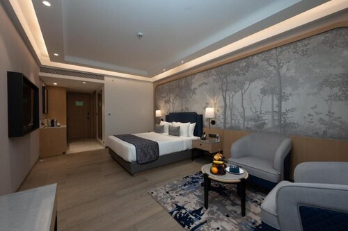 Express Inn Heritage Aurangabad Airport
