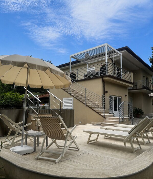Terrace/patio - Vrbo Property (Camaiore)