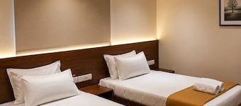 Chippy Residency Hotel Thoraippakkam