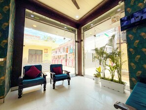 Lobby - Hotel Avyan Palace (Vrindavan)