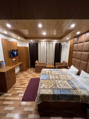 Family Room - Yland Hotel Avani (Manali)