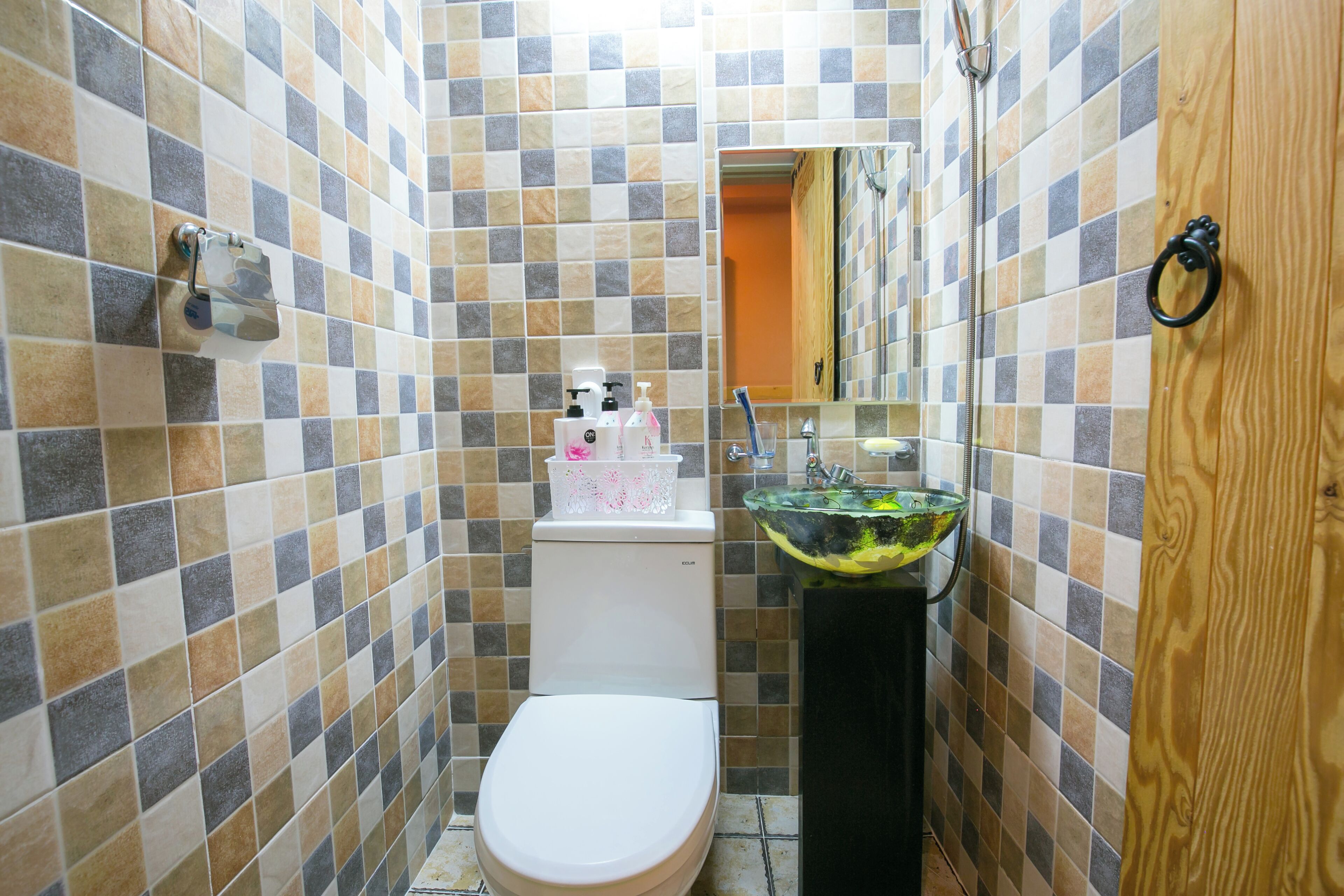 ห้องแฟมิลี่, วิวสวน | ห้องน้ำ | ฝักบัว, ไดร์เป่าผม, ผ้าเช็ดตัว, สบู่