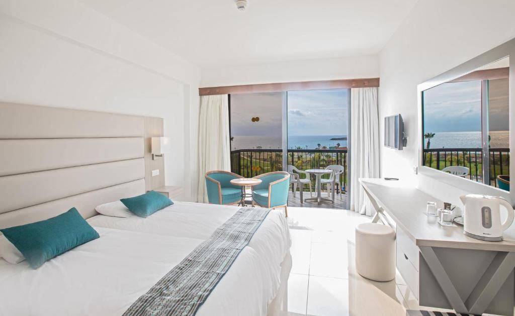 Standard Double or Twin Room, Balcony, Partial Sea View | Blackout drapes, soundproofing, WiFi (free)