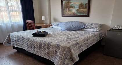 White Rose GuestHouse