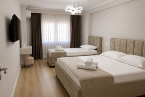 Room - Star Apartment 1 — Sea view (Durrës)