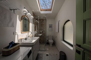 Bathroom - Stylish Holiday Home Close to the Sea (Eforie Sud)
