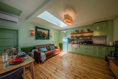 Stylish Holiday Home Close to the Sea