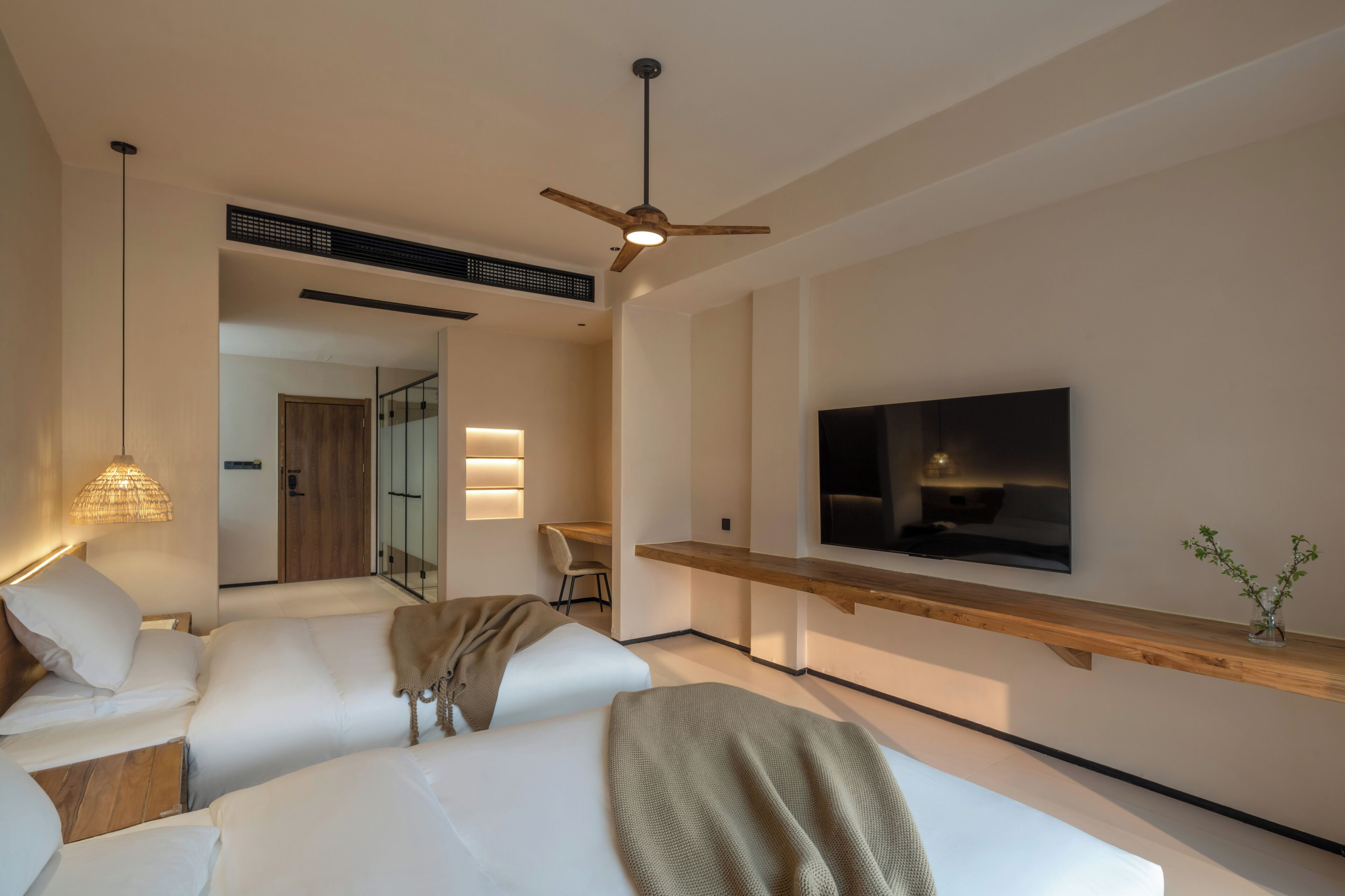 Classic Twin Room, Balcony, Hill View | Blackout drapes