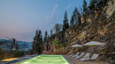 Yinyu Mountain View Holiday Beauty