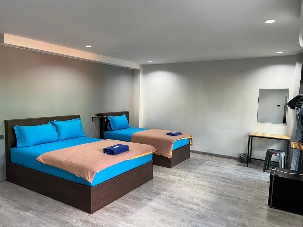 Family Room | WiFi (free)