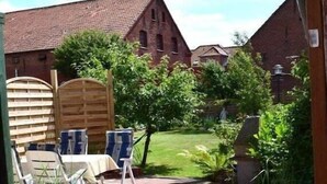 Outdoor dining - Holiday apartment with 1 bedroom (Tönning)