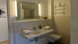 Bathroom - Ketterer Hinterzarten Black Forest (Hinterzarten)