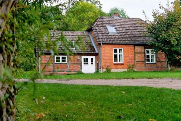 Unclassified image, 1 of 18, button - Holiday home with 1 bedroom (Groß Zecher)