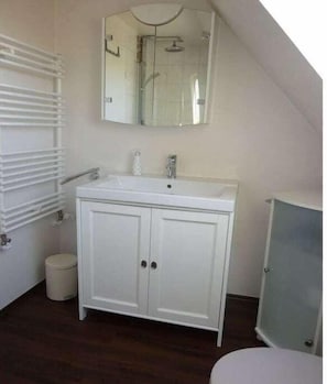 Bathroom - Holiday apartment with 2 bedrooms (Kappeln)