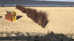 Beach - Holiday home in Cuxhaven with swimming pool (Cuxhaven)