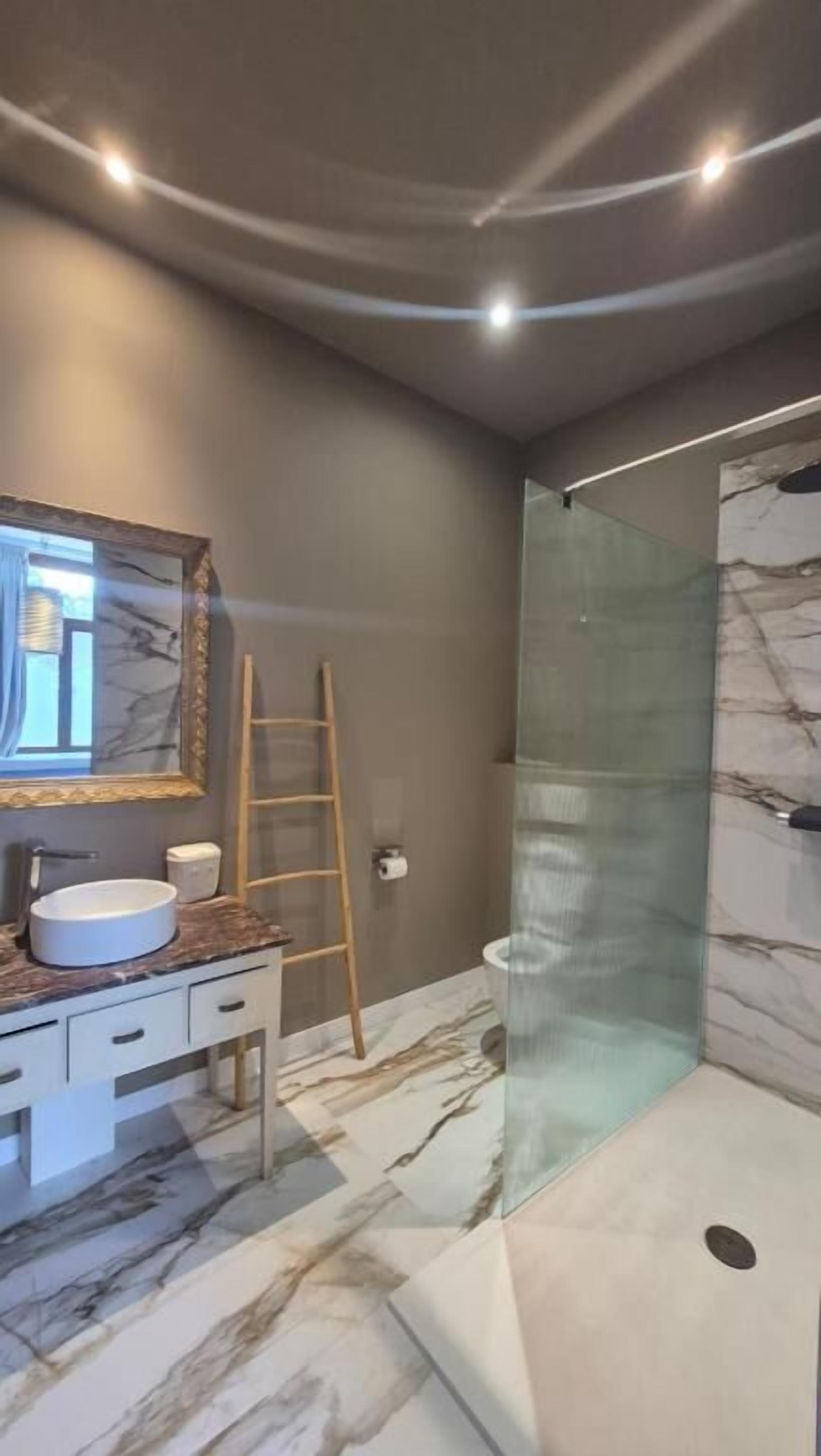 Chambre Double, vue jardin | Salle de bain
