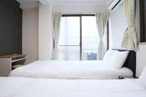 Quadruple Room, City View - MX House (Toshima City)
