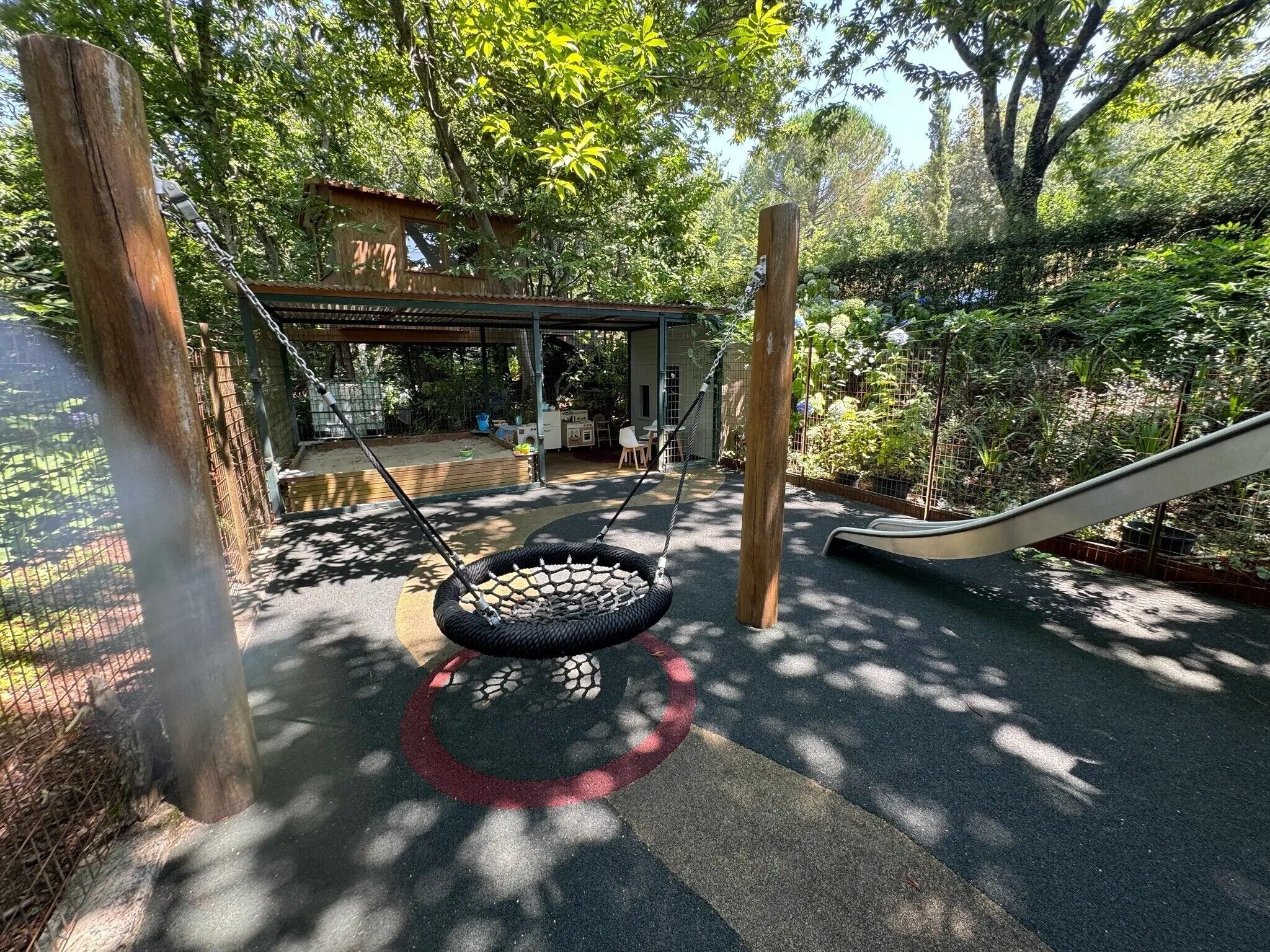 住宿地面