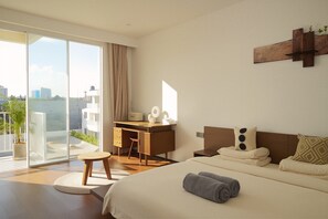 Superior Double or Twin Room, 1 King Bed, Balcony, Courtyard View - O.Serendipity Kuta (Badung)