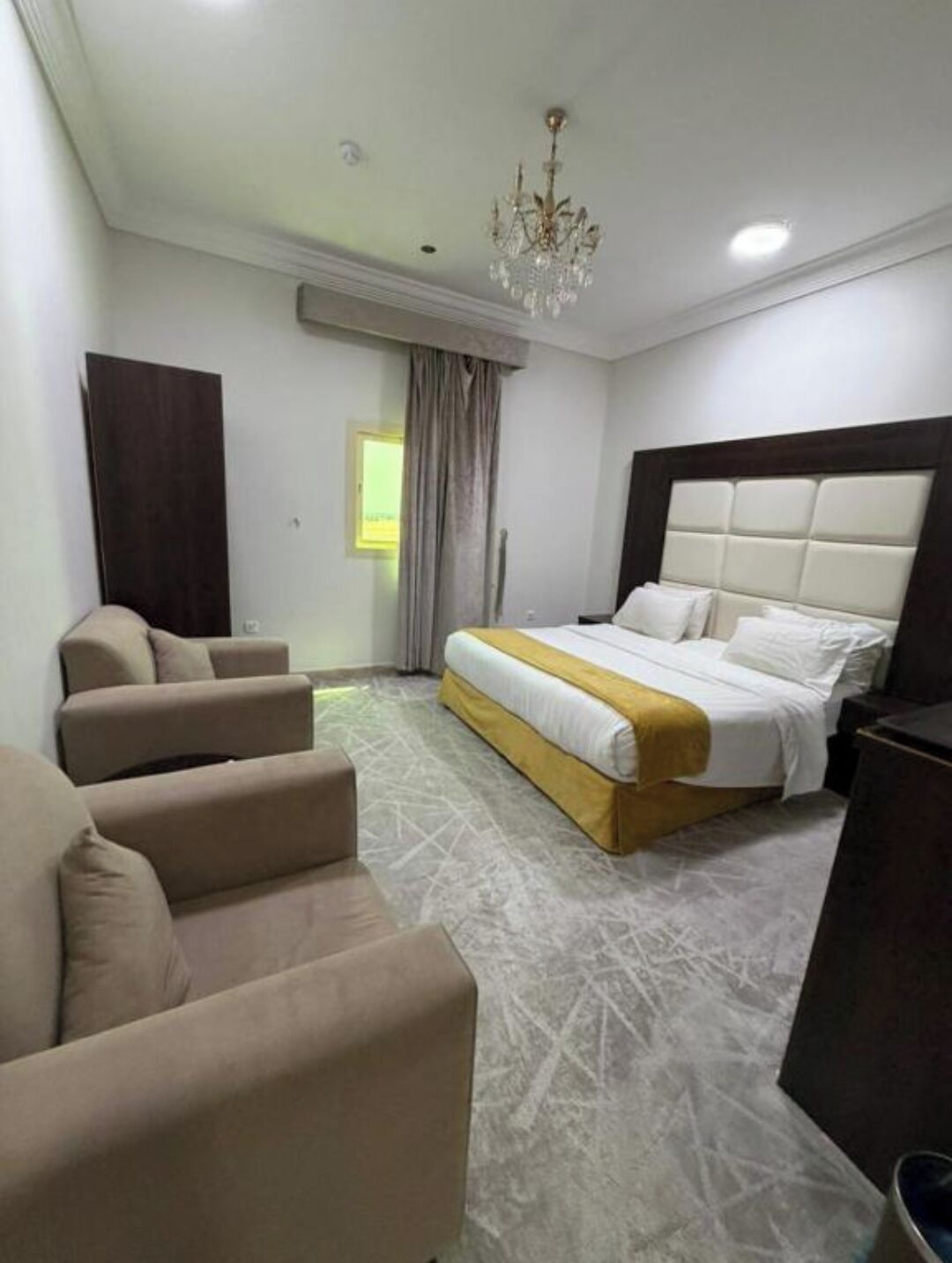 Junior Suite | Soundproofing, iron/ironing board, WiFi (free)