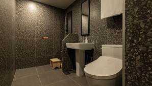 Superior Room | Bathroom - Hotel Arvo Daejeon Daeheung (Daejeon)