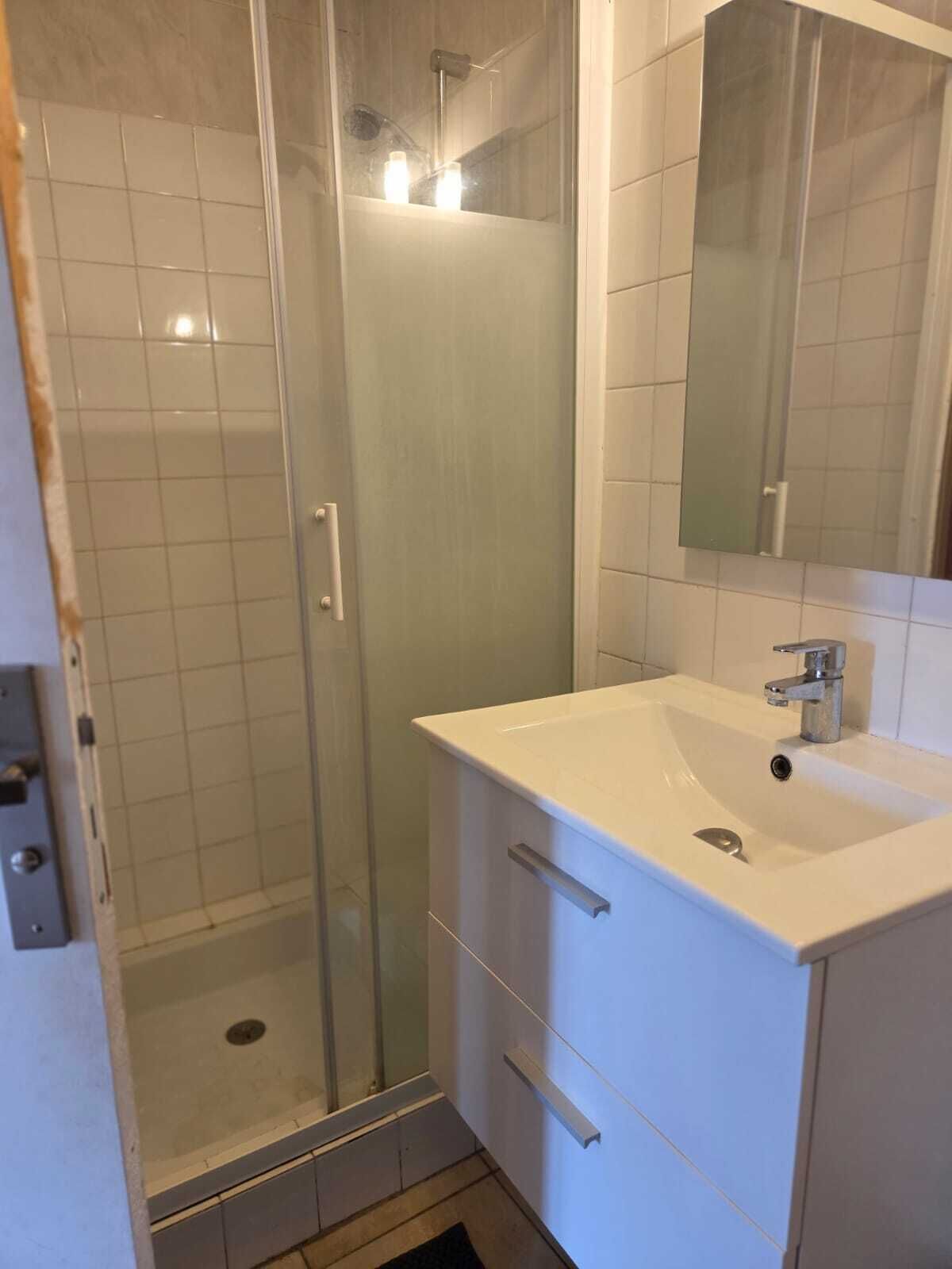 Shower, hair dryer
