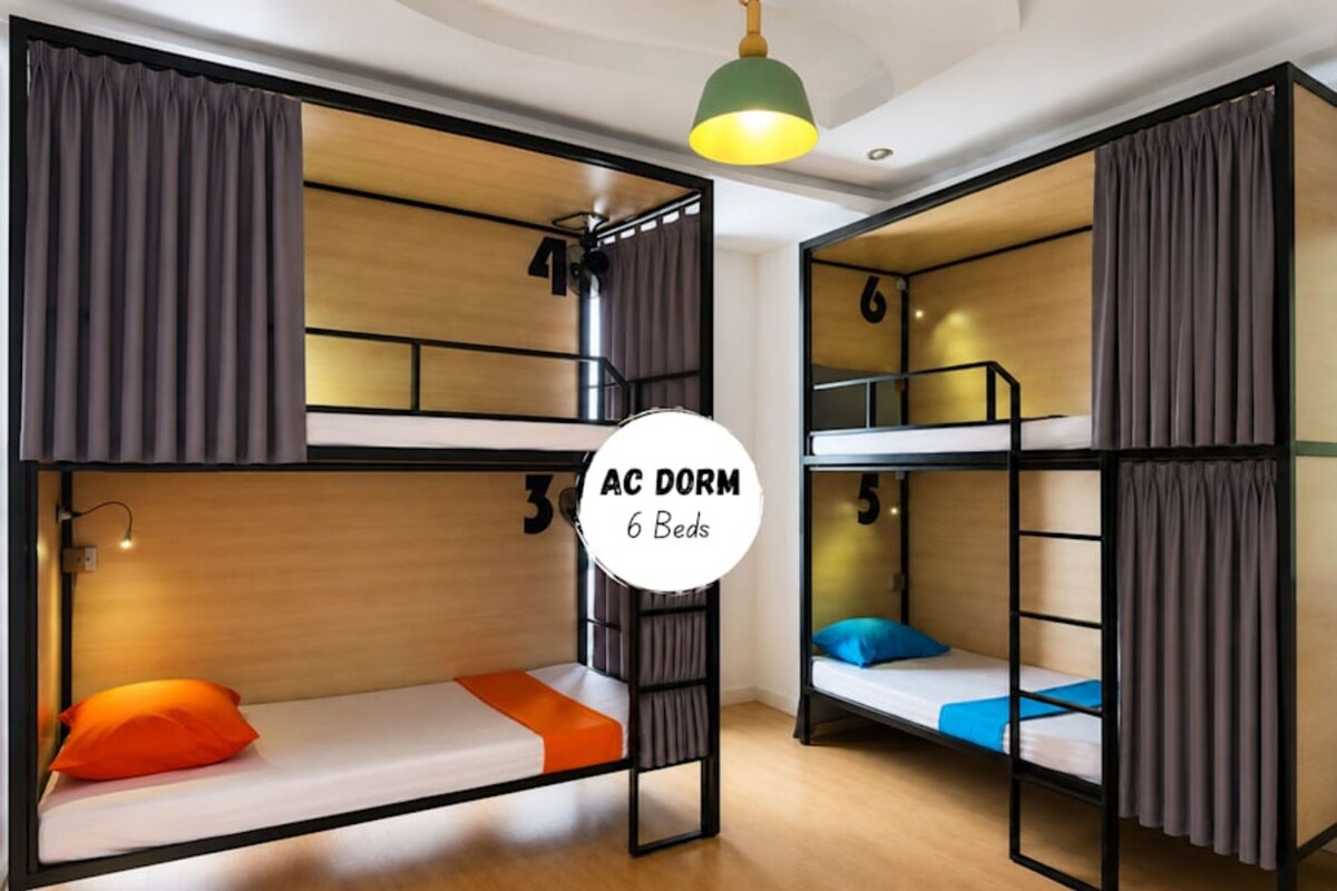 Dormitorio condiviso Deluxe, dormitorio misto | Wi-Fi gratuito, lenzuola
