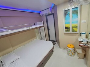Ảnh chưa phân loại, 3 trong số 7 ảnh, nút