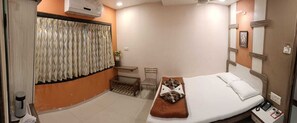 Unclassified image, 5 of 8, button - Nice Guest House (Mumbai)