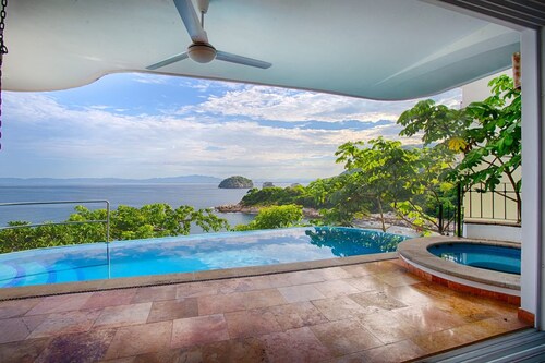 Amazing View to los Arcos -4 Bedroom Villa