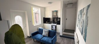 Apartment Sleeps 3 With Balcony