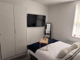 2 bedrooms, free WiFi, bed sheets