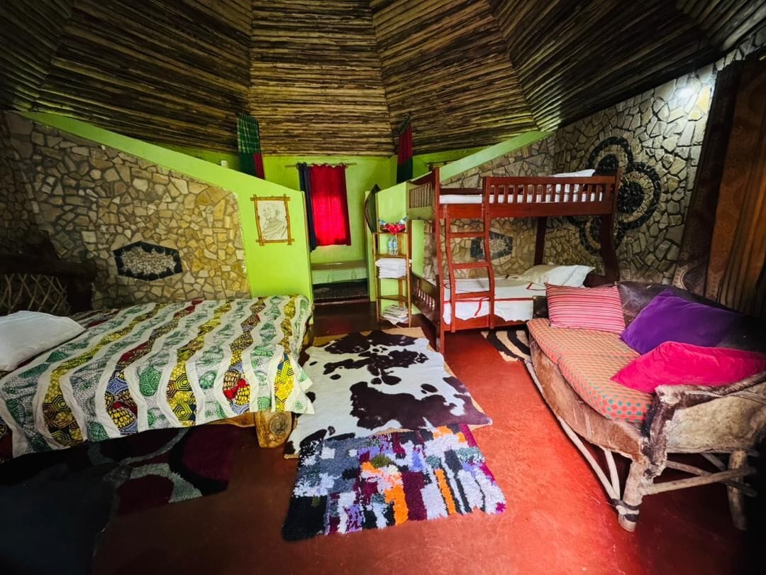 Bungalow, Lake View | Desk, laptop workspace, WiFi (free)