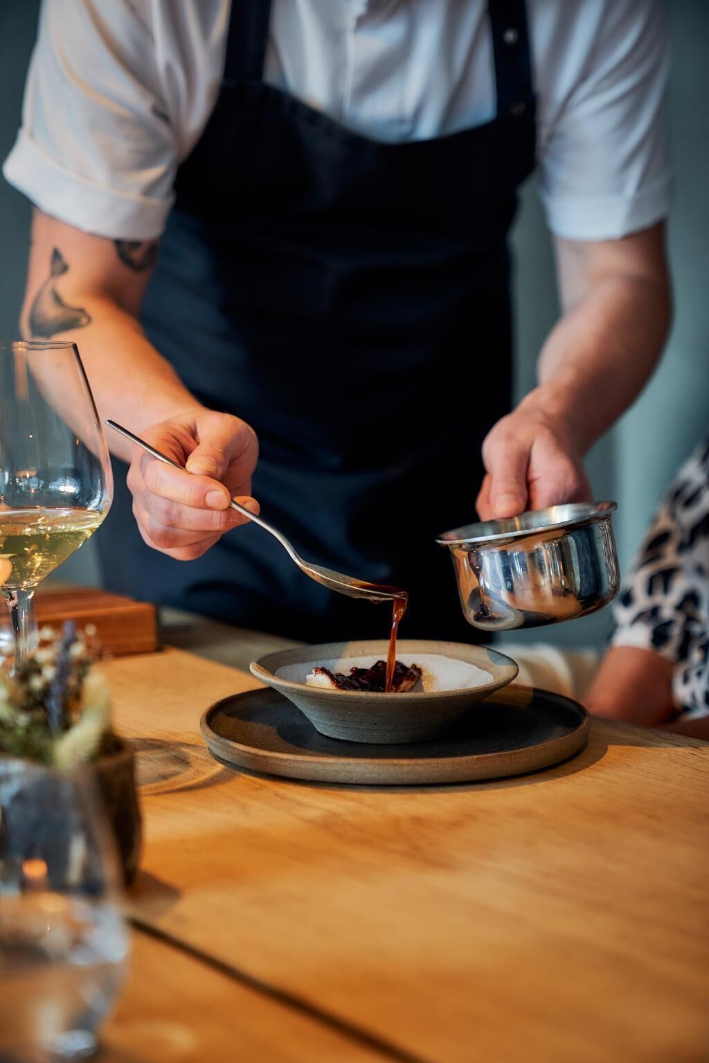餐饮