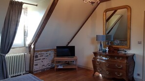 Photo non classée, 2 sur 28, bouton