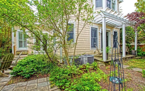 Gorgeous Downtown Lewes Home 2.5 Block from Shops, Restaurants, and More!