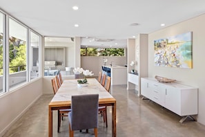 Dining - CONTEMPORARY LUXE THREE-STOREY HOLIDAY HOME IN A TRANQUIL BEACHSIDE LOCATION (Dunsborough)