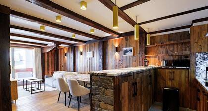 Luxury suite 2BR - balcony Courchevel PARK