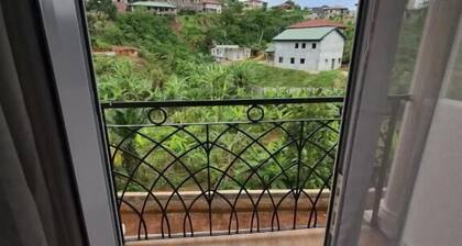 Charming 2-bedroom Apartment in Yaoundé - Comfortable Living