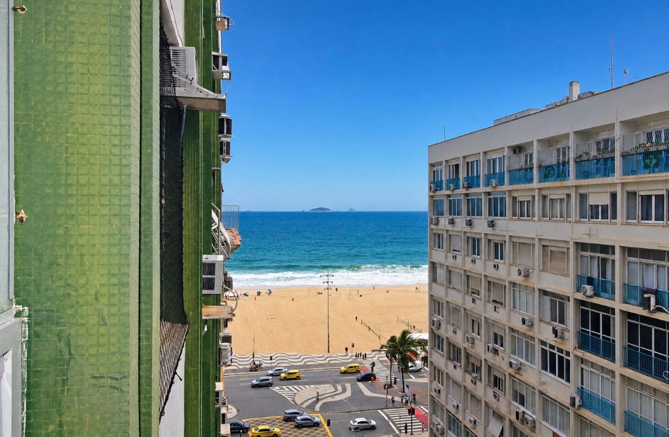 Apartment | Pantai