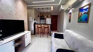Living area - 1904 Nazaré Apto 2 quartos com Garagem (Belém)