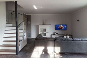Uklassifisert bilde, 3 av 19, knapp